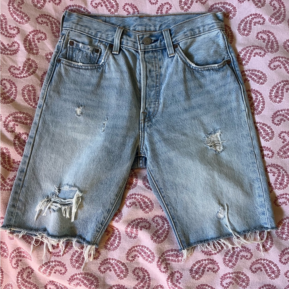 Levi’s shorts